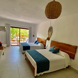 Niik **** Tulum
